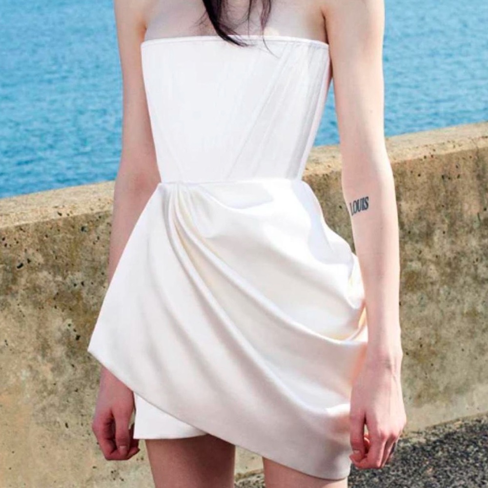 The Label dress white